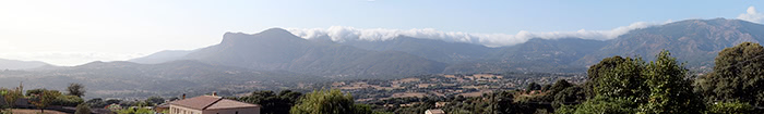 Panorama - Corse - Monte Gozzi recouvert de nuages