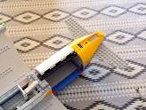 LEGO City : L\'avion de passagers - Construction de la soute