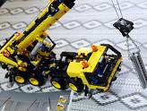 LEGO Technic - La Grue Mobile - La grue est terminée