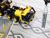 LEGO Technic - La Grue Mobile - L\'avant en détail