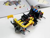 LEGO - Jeep Wrangler Rubicon - Bloc représentant le moteur