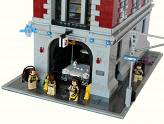 LEGO Ghostbusters - Quartier Général - Entrée avec l\'Ecto-1 et les personnages