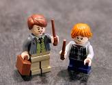 LEGO Harry Potter - Le Poudlard Express - Les premiers personnages, Ron et Remus