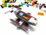 LEGO Creator - La péniche au bord du fleuve - La coque de l\'hydravion