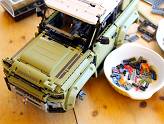 LEGO Technic : Land Rover Defender - Aile avant