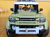 LEGO Technic : Land Rover Defender - Le Defender vu de devant