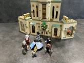 LEGO Harry Potter - Le Bureau de Dumbledore - Les personnages devant la tour