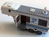 LEGO City - Le pick-up et sa caravane - La caravane côté porte, ouverte