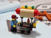 LEGO : L\'animalerie et le café - Le stand à Hot Dog
