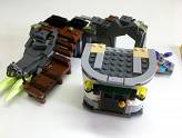 LEGO Hidden Side : Le phare des ténèbres - L\'entrée, prête à être installée
